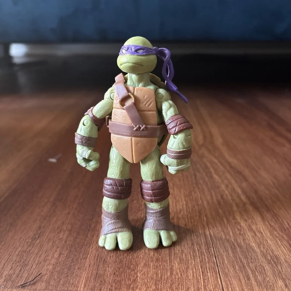 2012 TMNT Shellraiser Vehicle Lot Playmates Ninja Turtles April O'Neil Figures